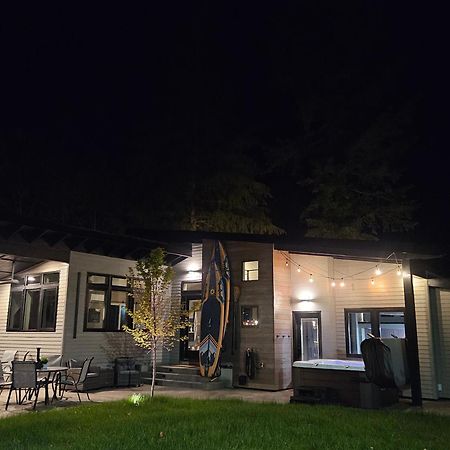 Luxe Lake Cabin Hot Tub Grill Firepit Ev Charger Onalaska Dış mekan fotoğraf