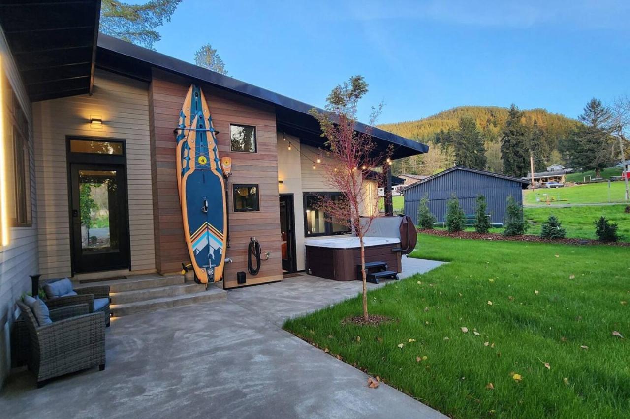 Luxe Lake Cabin Hot Tub Grill Firepit Ev Charger Onalaska Dış mekan fotoğraf